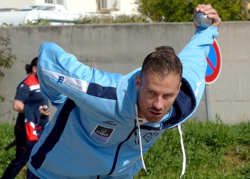 Tyson règne sur le Var Tyson règne sur le Var