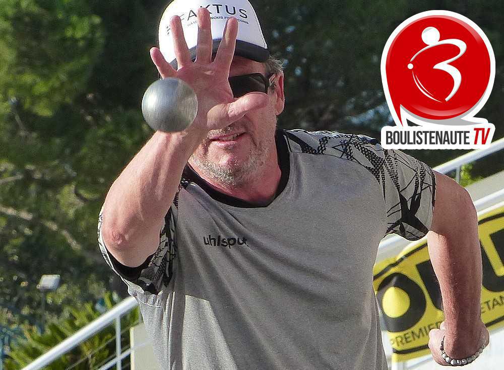 Valréas, de plus en plus haut Valréas, de plus en plus haut