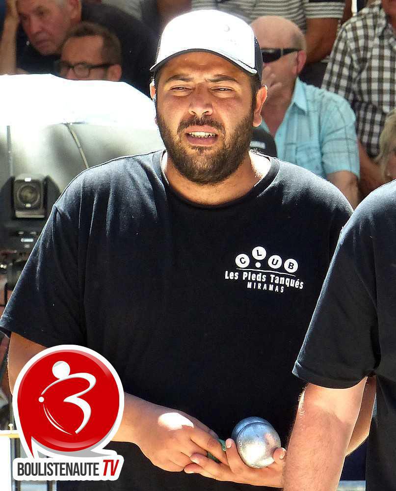 Valréas, de plus en plus haut Valréas, de plus en plus haut