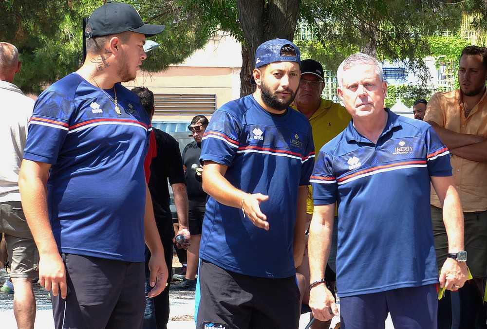 Monros, Gargowitch, Chanéac, trois grands hommes dans la place Monros, Gargowitch, Chanéac, trois grands hommes dans la place