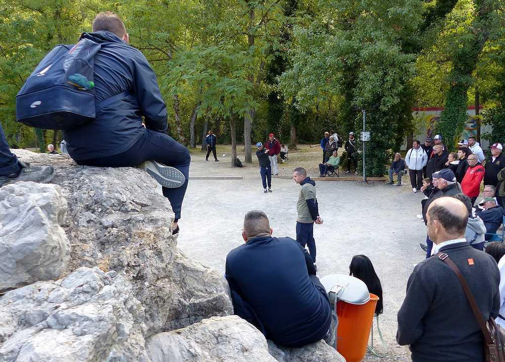 Nyons, les favoris à l’arrivée Nyons, les favoris à l’arrivée