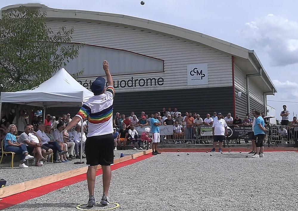 Pétanque : Une partie tous les soirs jusqu'à Noël sur Boulistenaute TV ! Pétanque : Une partie tous les soirs jusqu'à Noël sur Boulistenaute TV !