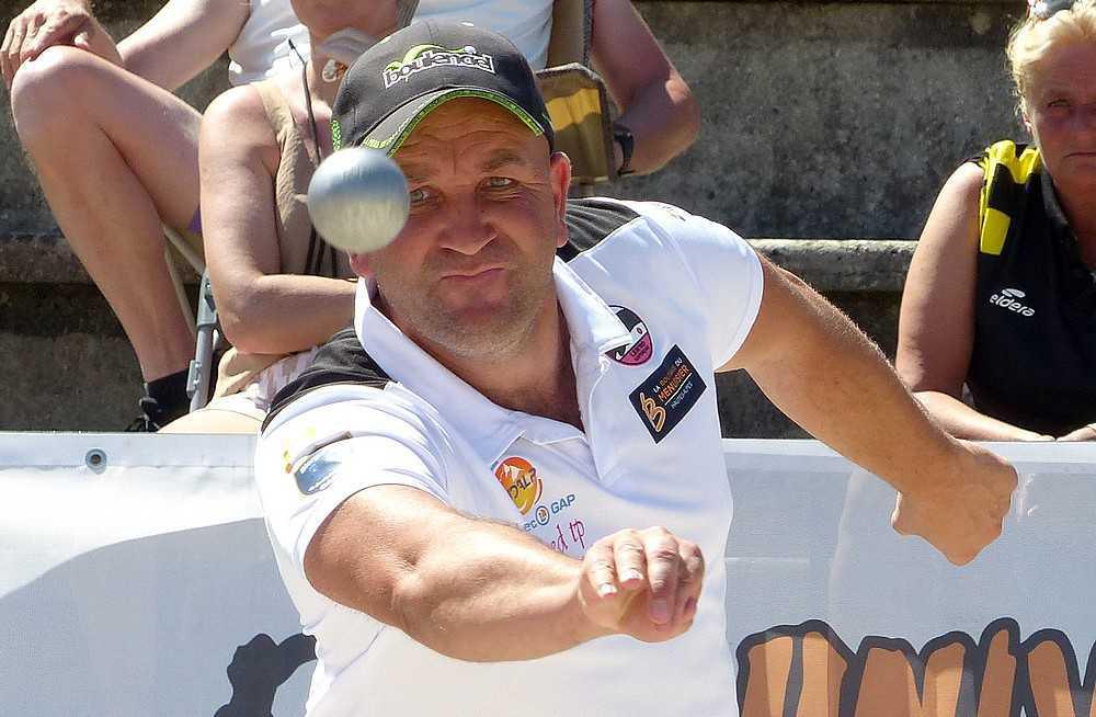 Cannes : Giraud et Dubois montent les marches Cannes : Giraud et Dubois montent les marches