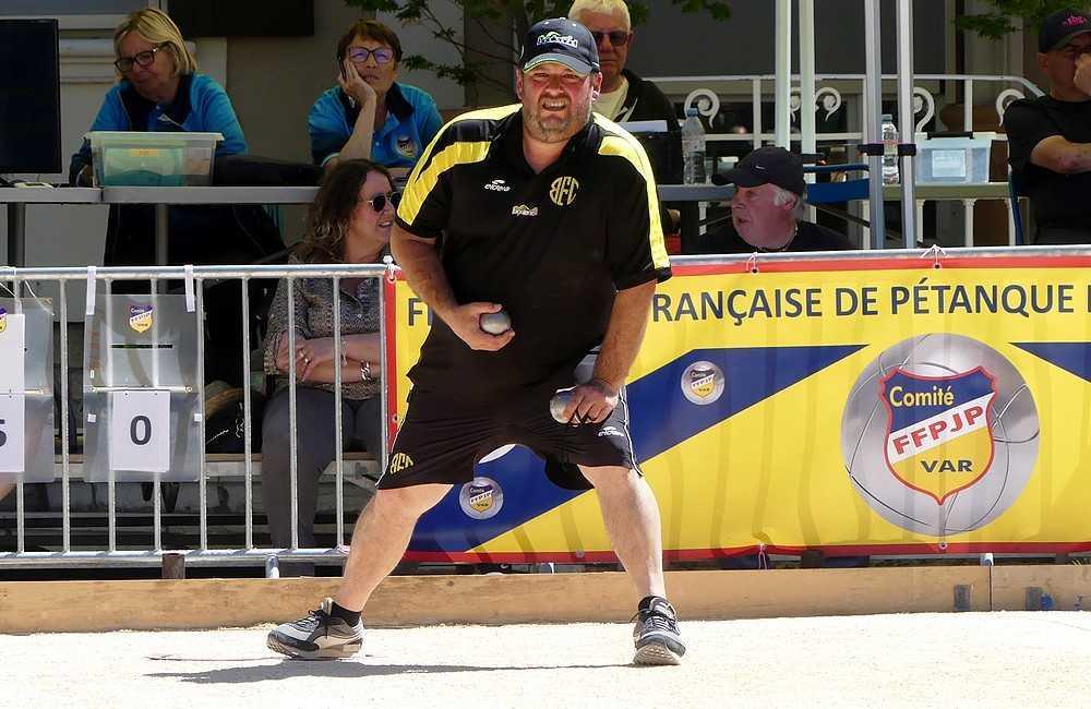 Jeu provençal, la Crau fait de la résistance