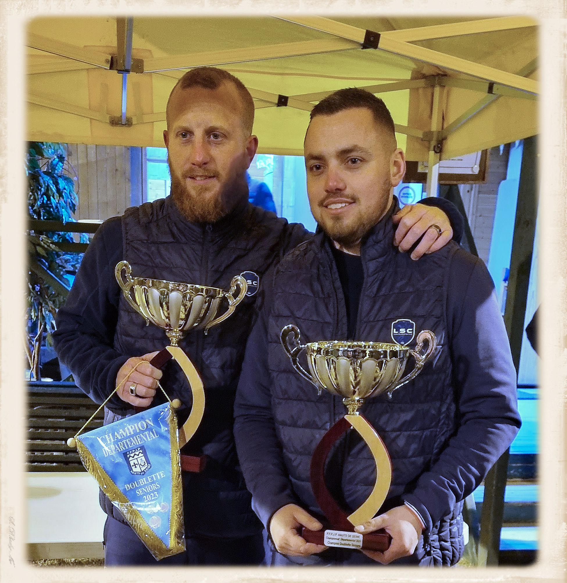 Les champions des HautsdeSeine doublette à pétanque 2023 Les champions des HautsdeSeine doublette à pétanque 2023