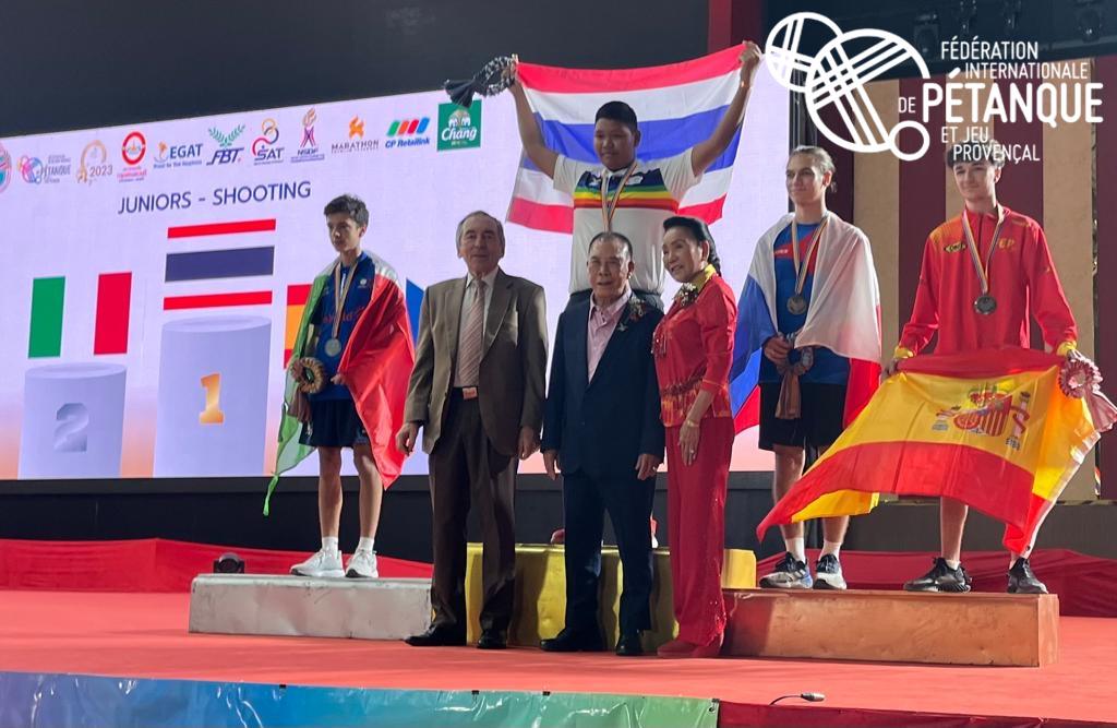 Championnat du monde juniors de tir de précision, la Thaïlande s'impose face à l'Italie - Saharat ARAMROD sur la plus haut marche