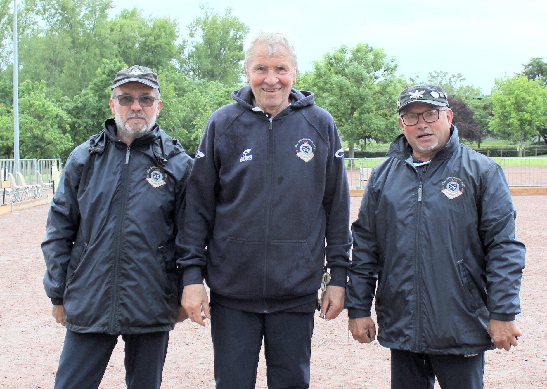 Les champions vétérans de pétanque : Région Auvergne Rhône-Alpes 2024 à Andrézieux Bouthéon