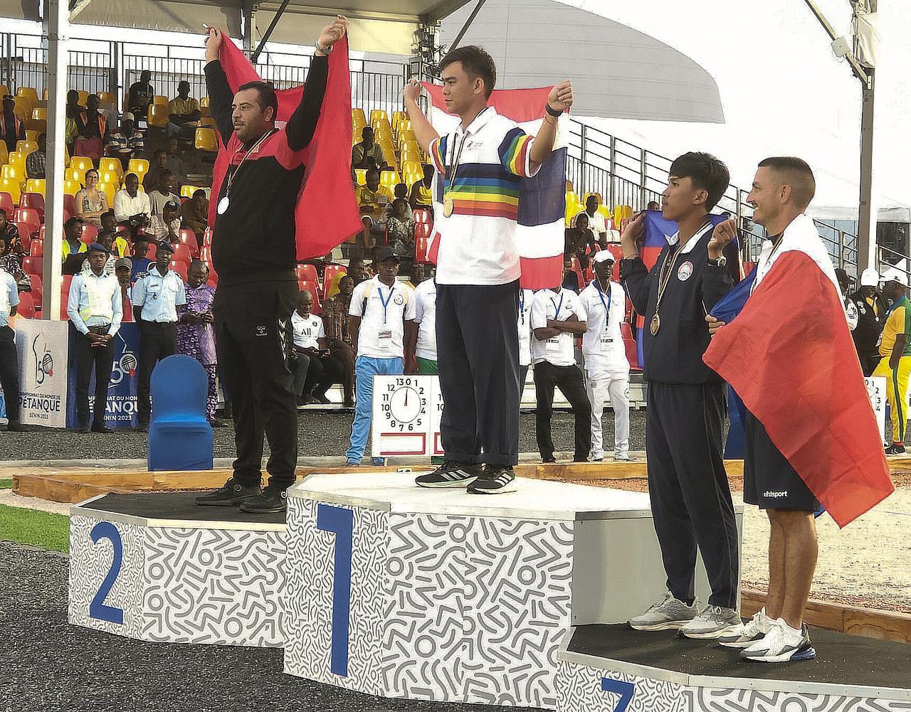 Championnat du Monde de pétanque tête-à-tête seniors 2023 au Bénin - Victoire de la Thaïlande
