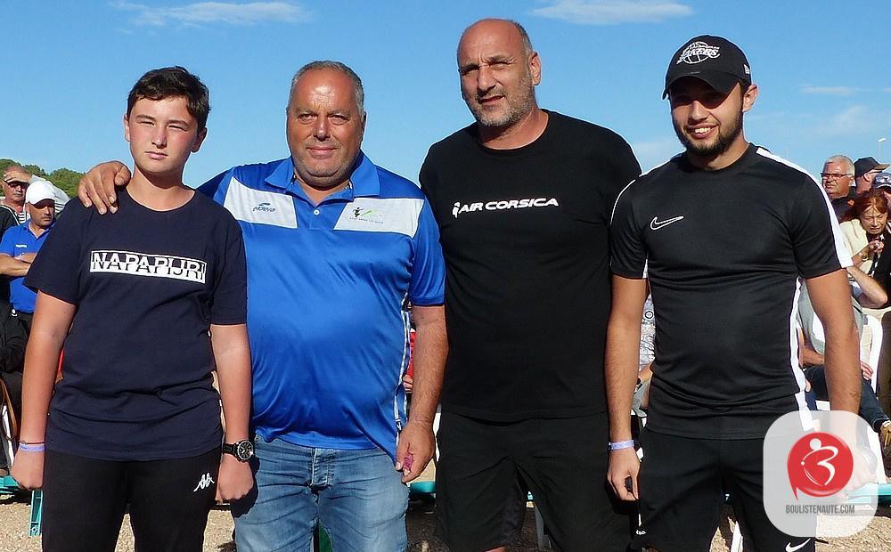 Latitude Sud, le bel âge - Séjour Pétanque à Santa Susanna - Voyage  2023 - Equipe