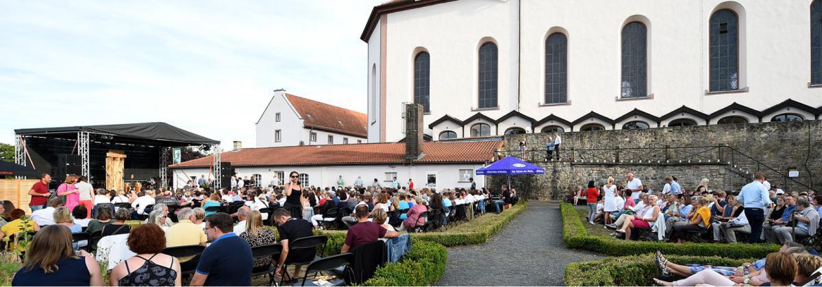 Hl. Messe "Hoch Oben" am Frauenberg