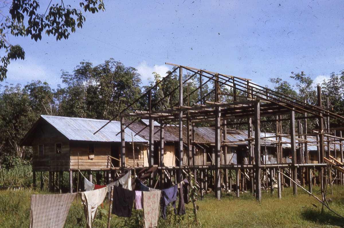 「宣教生活在汶萊 — 宣教士在土人的工作」 「宣教生活在汶萊 — 宣教士在土人的工作」