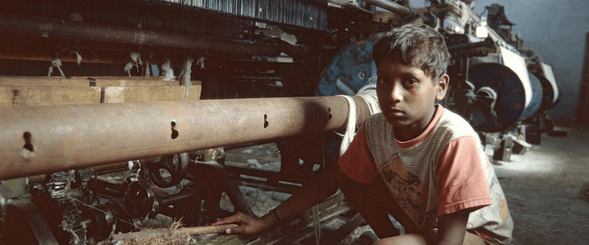 La France s’engage dans la lutte contre le travail des enfants La France s’engage dans la lutte contre le travail des enfants