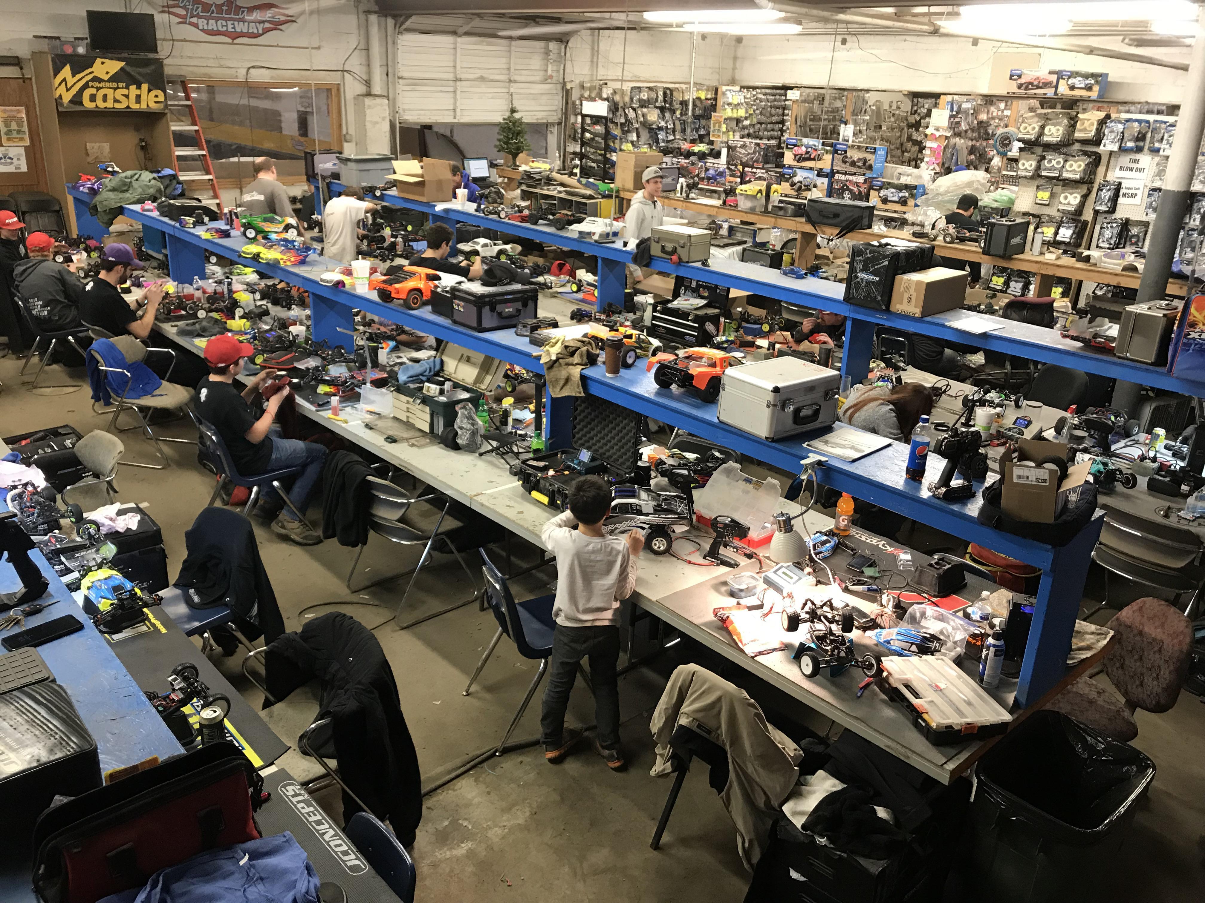 INDOOR PIT AREA