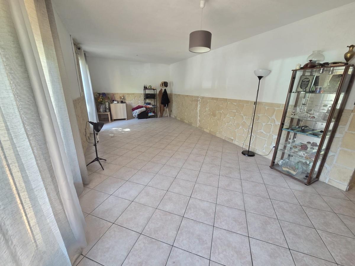 Appartement 4 pièces 80m2 Secteur Vieux Village