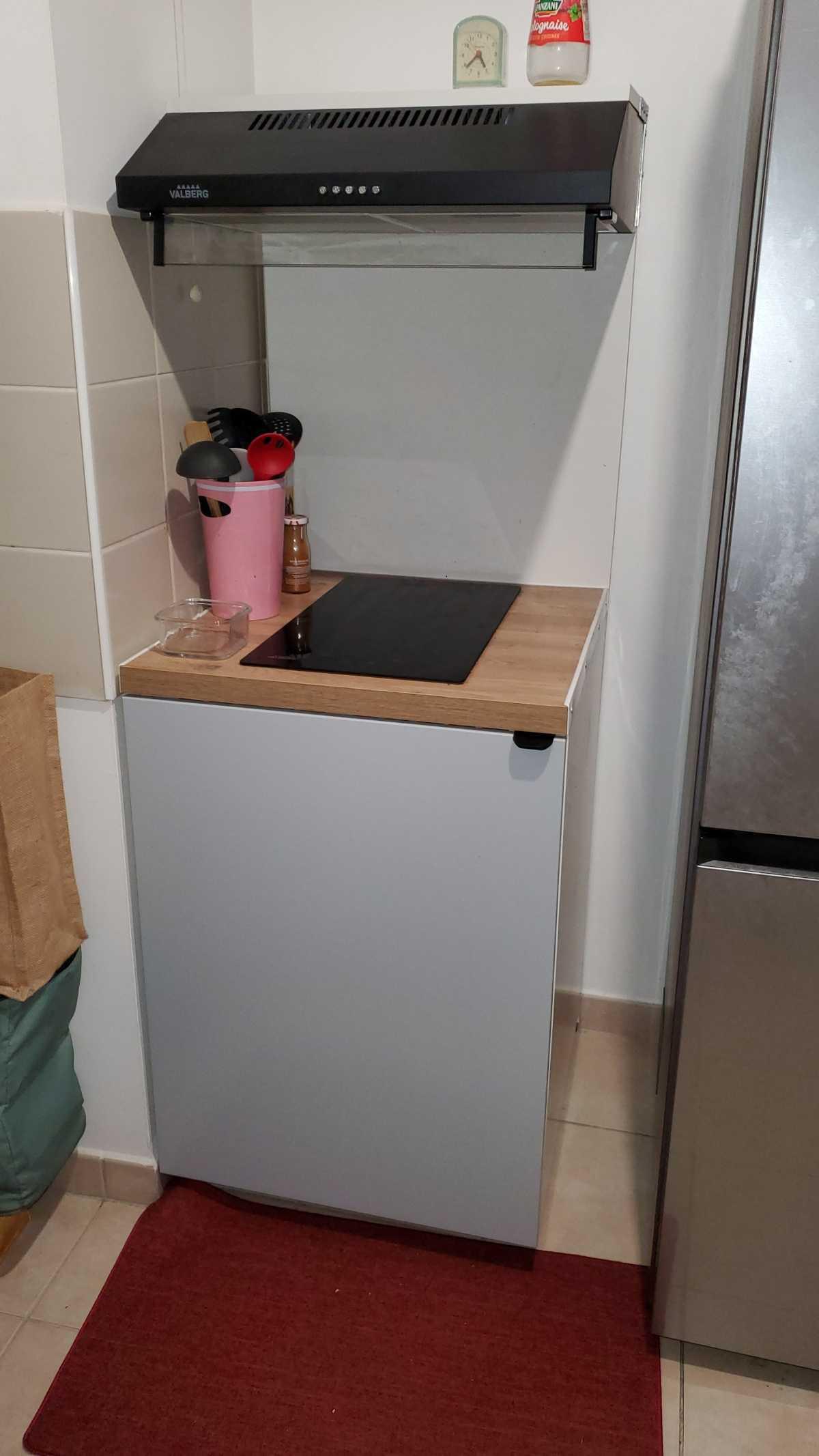  Meuble cuisine équipé