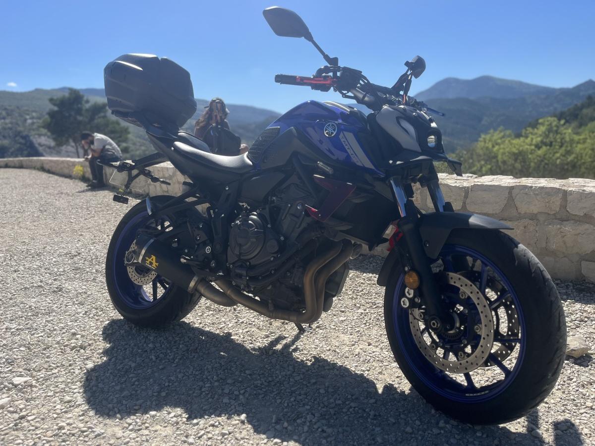 Yamaha MT-07 (2021) - Full & Équipée Arrow