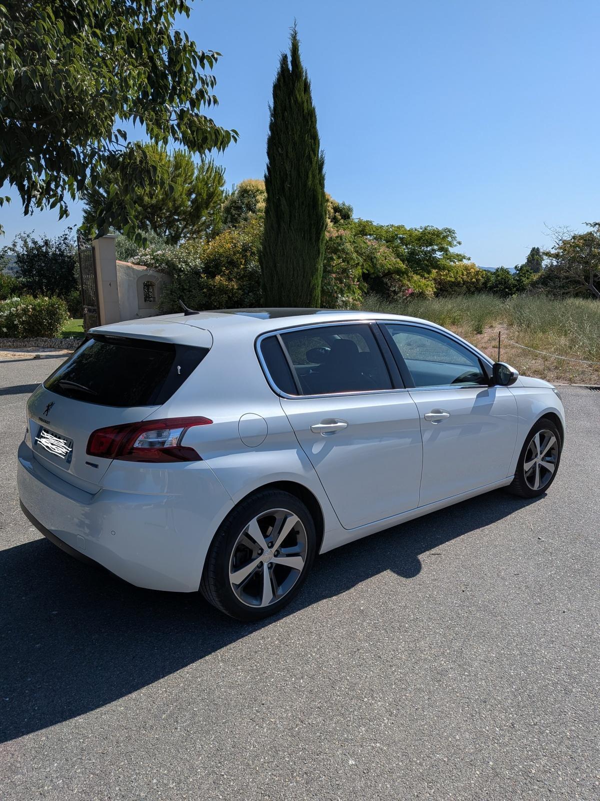 Peugeot 308