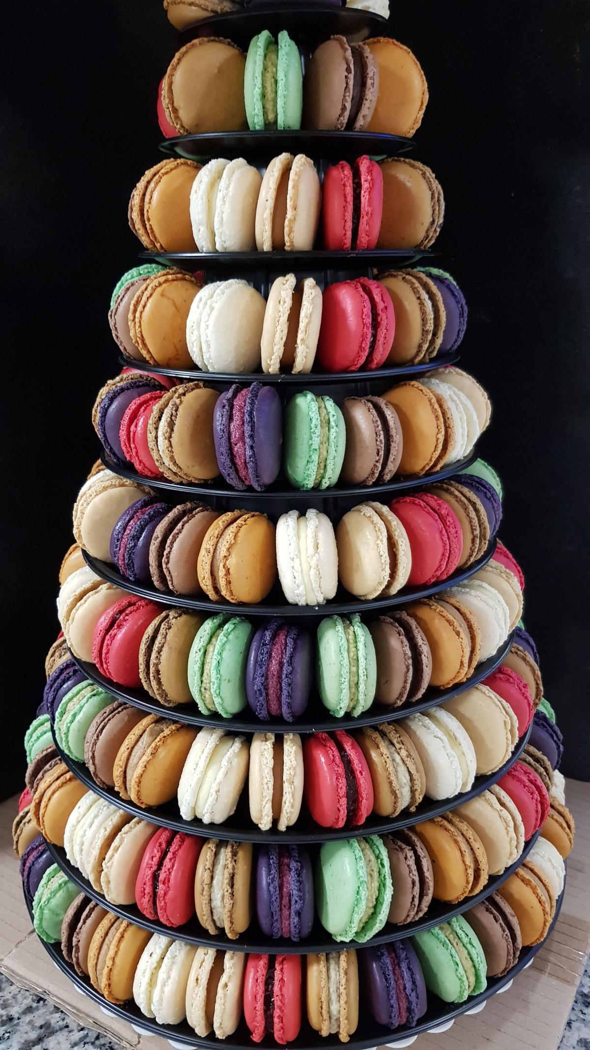 Pyramide de Macarons Pyramide de Macarons