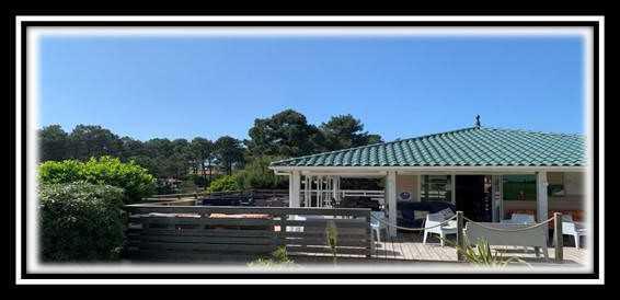 Bar à Vin : Golf et Sable Bar à Vin : Golf et Sable