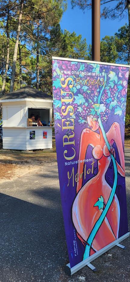 Le Petit Marché : Les commerçants sur la place Le Petit Marché : Les commerçants sur la place