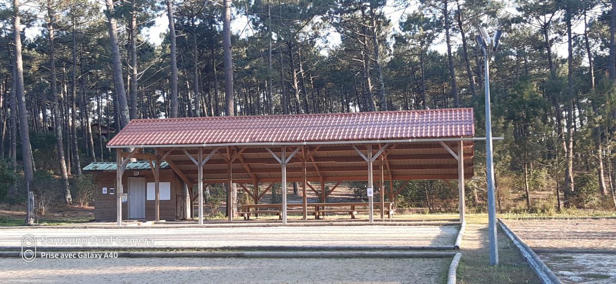 La pétanque naturiste (gratuite) La pétanque naturiste (gratuite)