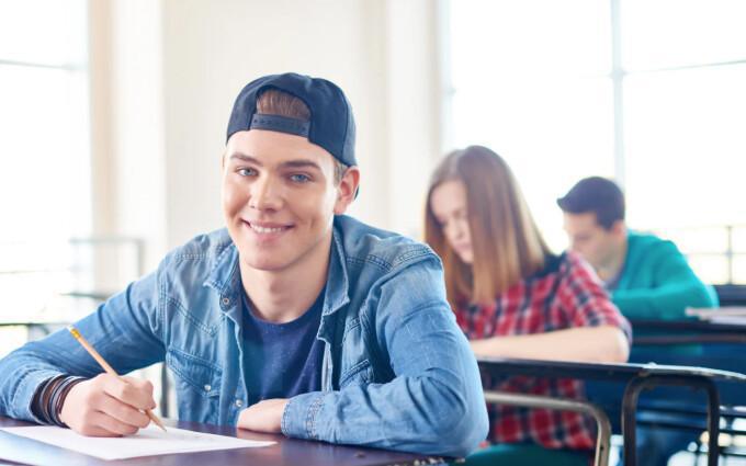 Réduire le stress des élèves en période d’examen, c’est possible? 