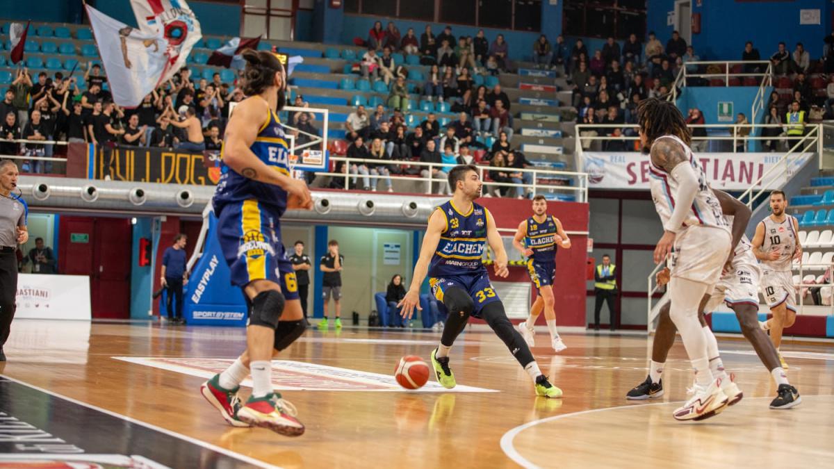 Johnson e Italiano condannano Vigevano, Rieti si impone 80-71 Johnson e Italiano condannano Vigevano, Rieti si impone 80-71