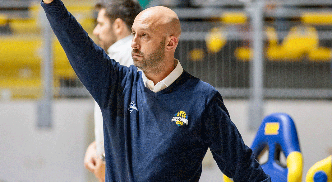 Pansa: "I ragazzi hanno giocato una gran partita, le triple hanno fatto la differenza" Pansa: "I ragazzi hanno giocato una gran partita, le triple hanno fatto la differenza"