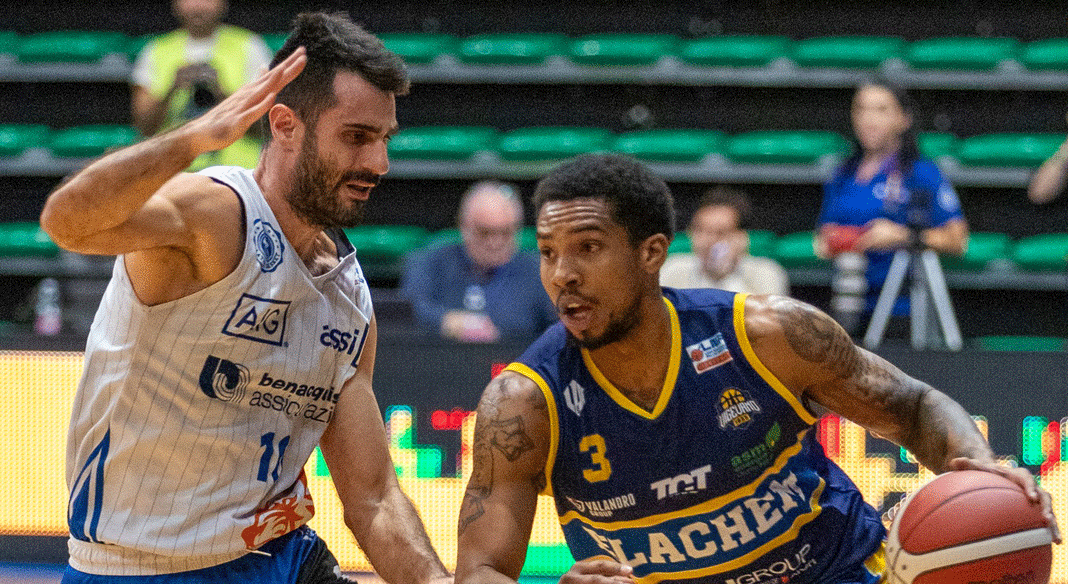 Verso la sfida contro Latina con una serie di coincidenze relative al 2009/10 Verso la sfida contro Latina con una serie di coincidenze relative al 2009/10