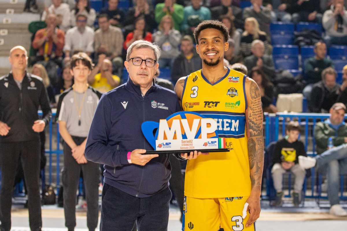 Smith premiato da LNP come migliore straniero di A2 nel mese di gennaio Smith premiato da LNP come migliore straniero di A2 nel mese di gennaio