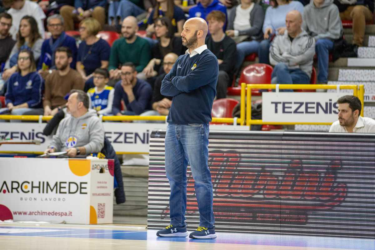 Pansa: "Cento in un momento difficile ma determinata, noi siamo altrettanto motivati" Pansa: "Cento in un momento difficile ma determinata, noi siamo altrettanto motivati"