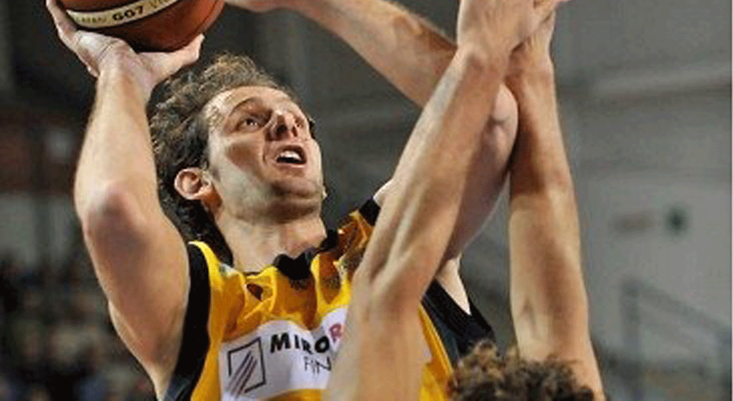 Capitan "Mine" Ferrari lancia la volata playoff: "Sarà una festa, decisive le difese" Capitan "Mine" Ferrari lancia la volata playoff: "Sarà una festa, decisive le difese"