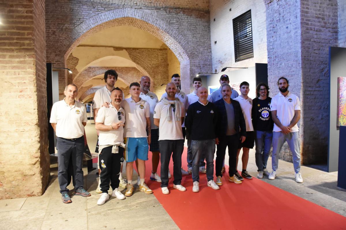 Vigevano 1955 ospite della Biennale d'arte al Castello Sforzesco Vigevano 1955 ospite della Biennale d'arte al Castello Sforzesco