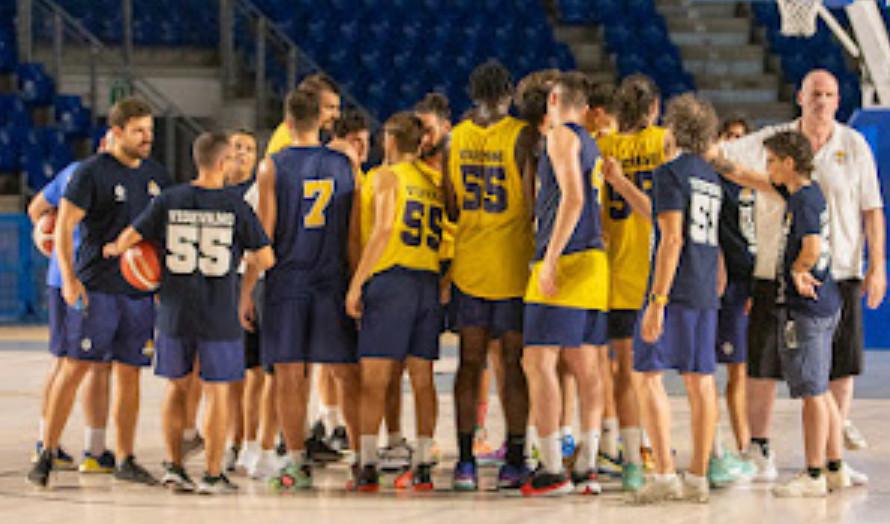 Peroni: “Il gruppo si amalgama, daremo filo da torcere a tutti” Peroni: “Il gruppo si amalgama, daremo filo da torcere a tutti”