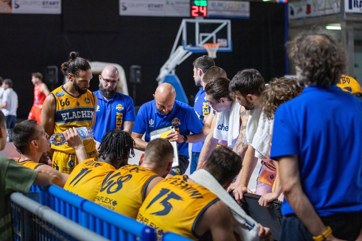 Pansa chiude il precampionato: "Contro Cremona dovremo contare sulle certezze finora acquisite" Pansa chiude il precampionato: "Contro Cremona dovremo contare sulle certezze finora acquisite"