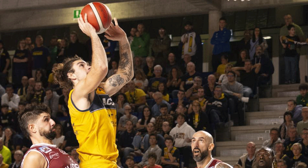 Leardini "MVP Ducale" della terza giornata davanti a Stefanini e Mack Leardini "MVP Ducale" della terza giornata davanti a Stefanini e Mack