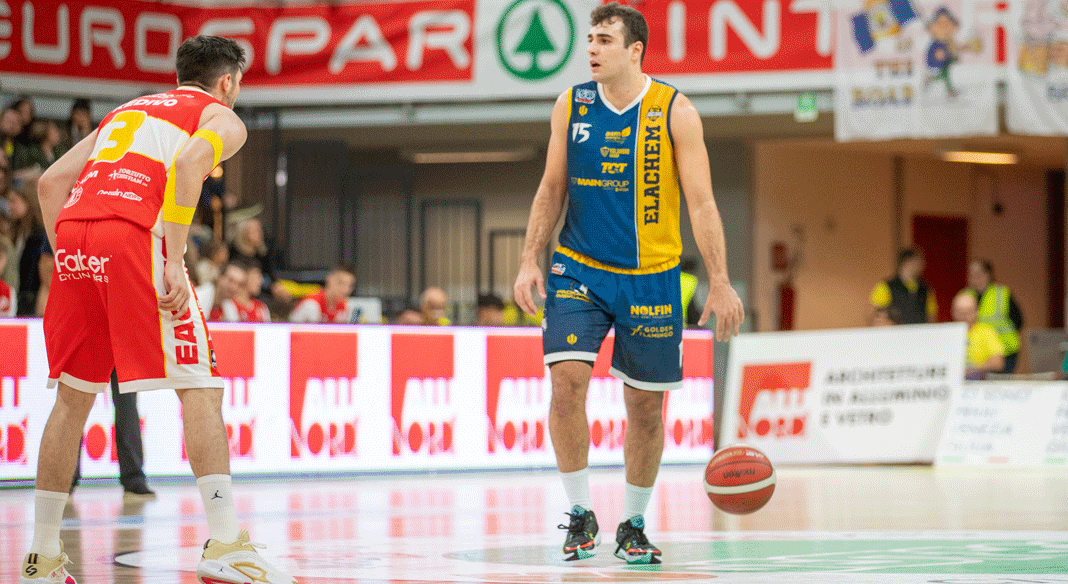 Cividale vince in volata 73-68 contro una Vigevano che non molla mai Cividale vince in volata 73-68 contro una Vigevano che non molla mai