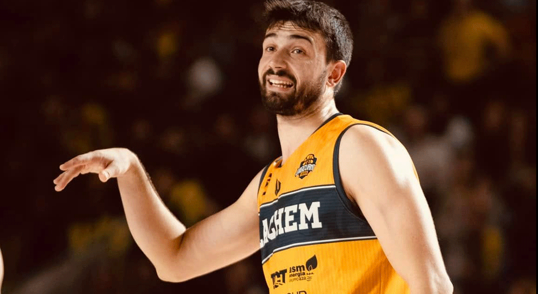 Rossi "MVP Ducale" nel recupero contro Rimini, Stefanini allunga nella generale Rossi "MVP Ducale" nel recupero contro Rimini, Stefanini allunga nella generale
