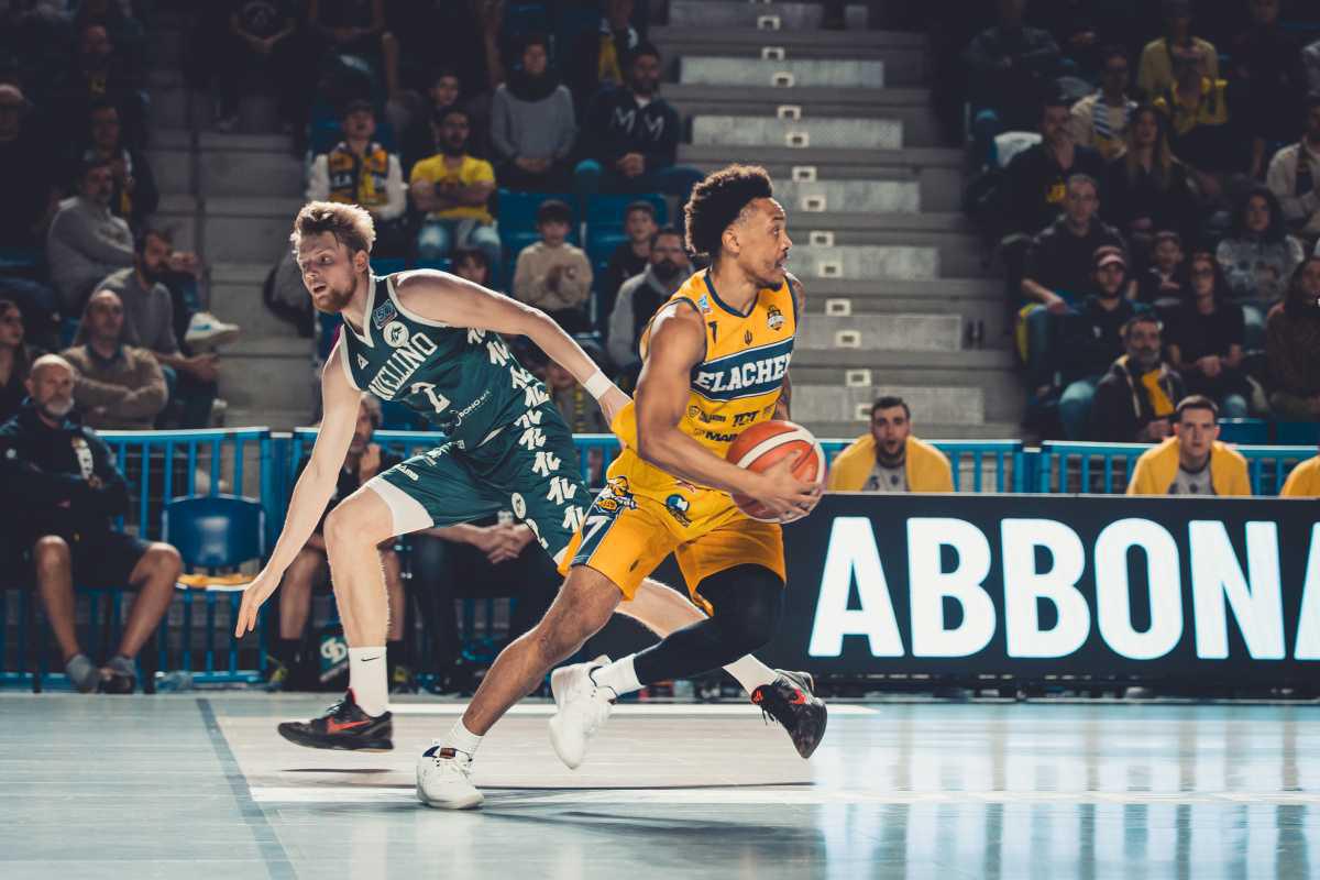 Pansa: "Complimenti ai ragazzi che sono cresciuti di minuto in minuto" Pansa: "Complimenti ai ragazzi che sono cresciuti di minuto in minuto"