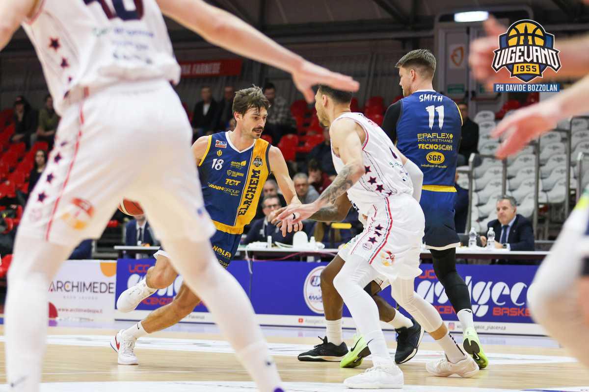 Vigevano verso Forlì, Bruni: "Squadra dalle taglie forti". Raspino: "Continuiamo ad essere uniti" Vigevano verso Forlì, Bruni: "Squadra dalle taglie forti". Raspino: "Continuiamo ad essere uniti"