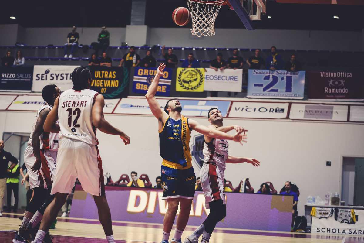 Successi di Pesaro, Nardò e Cento nei recuperi di sabato 15 marzo