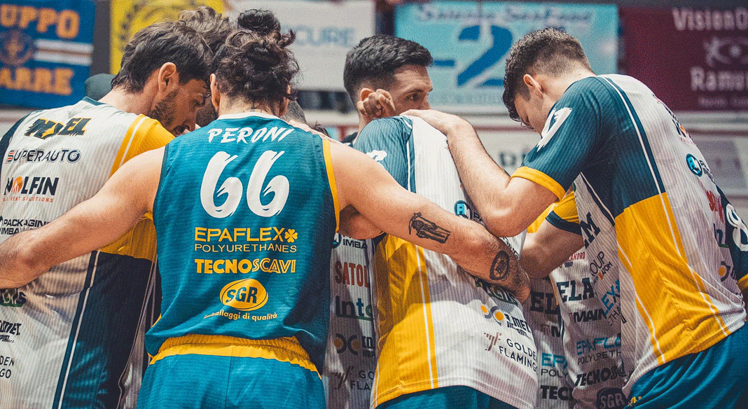 Rossi: "Capiamo le critiche dei tifosi, Orzinuovi occasione di riscatto immediata" Rossi: "Capiamo le critiche dei tifosi, Orzinuovi occasione di riscatto immediata"