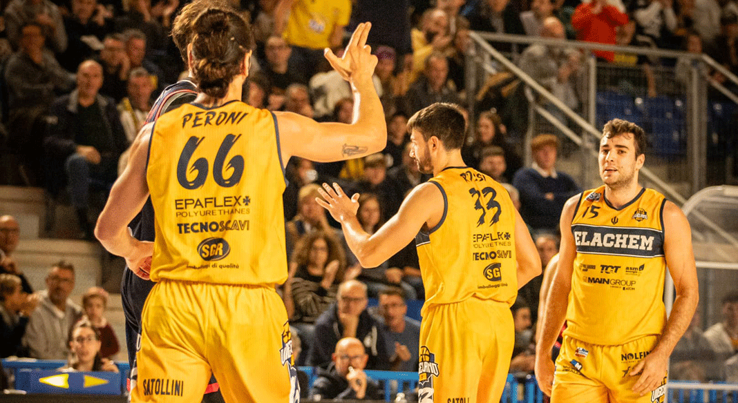 "Caro capitano, cari ragazzi, sono una tifosa.......". Un messaggio per non mollare "Caro capitano, cari ragazzi, sono una tifosa.......". Un messaggio per non mollare