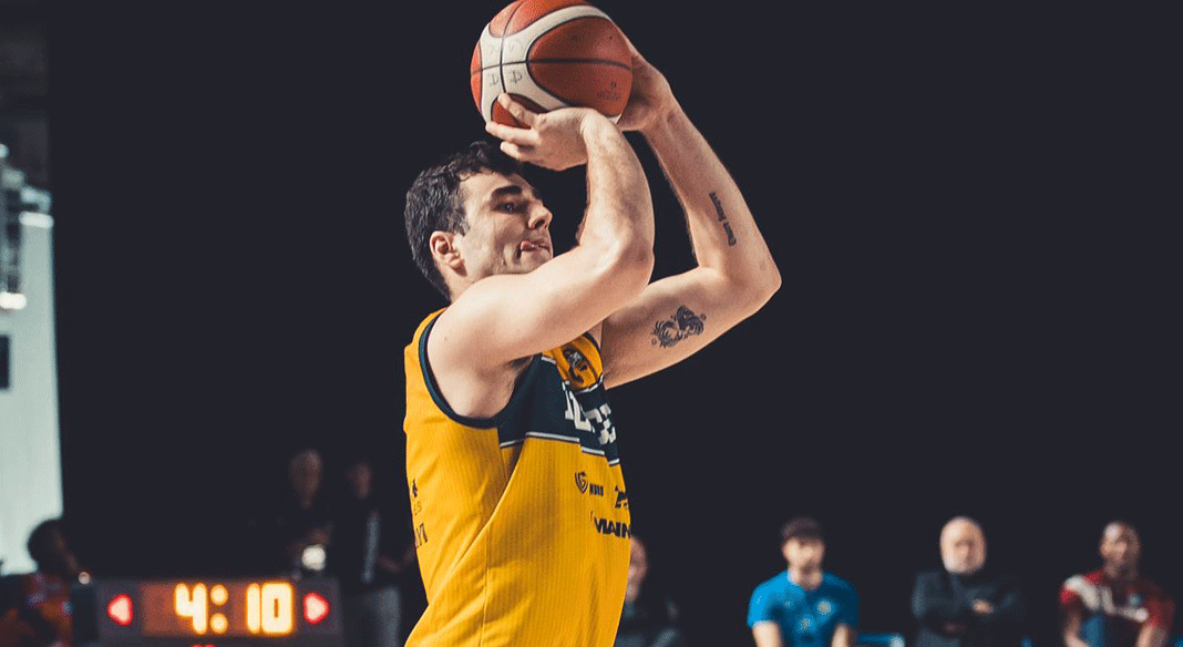 I risultati degli anticipi. Le ultime dai campi della 35a giornata I risultati degli anticipi. Le ultime dai campi della 35a giornata