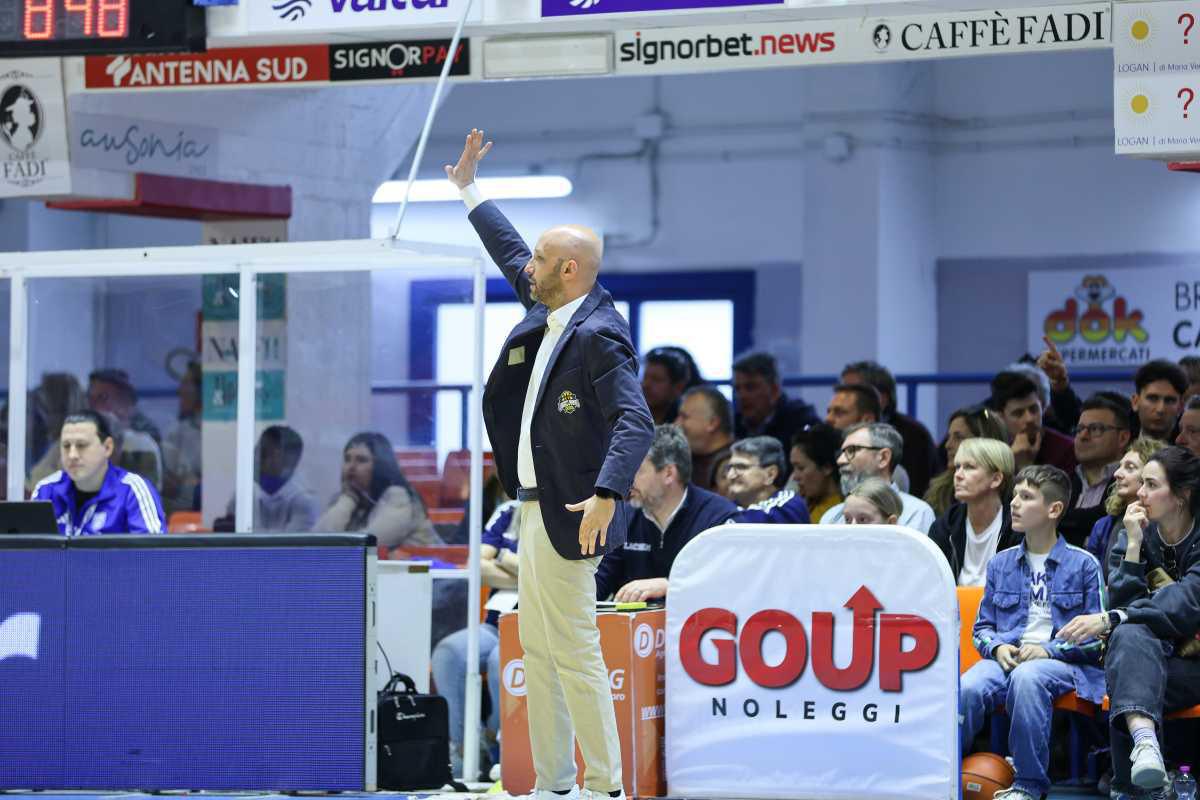 Pansa: “Partita perduta quando ci siamo innervositi nelle scelte” Pansa: “Partita perduta quando ci siamo innervositi nelle scelte”