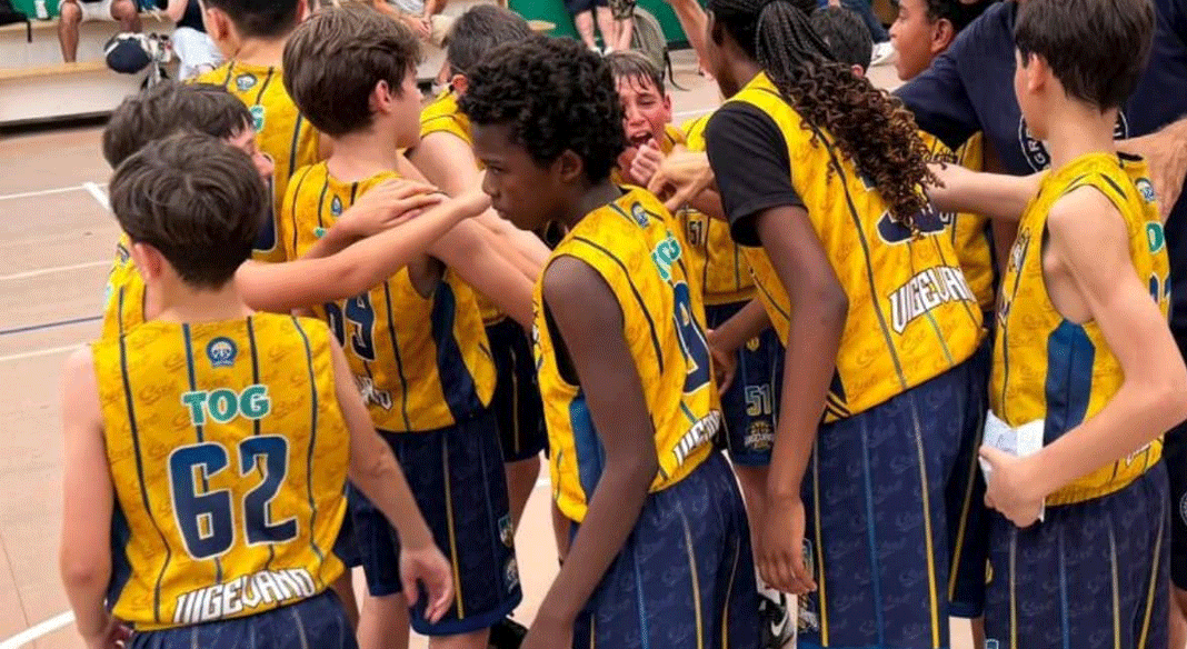 Sei nato/a nel 2011 o 2012 e vuoi giocare a basket? Ti aspettiamo stasera al palaELAchem! Sei nato/a nel 2011 o 2012 e vuoi giocare a basket? Ti aspettiamo stasera al palaELAchem!