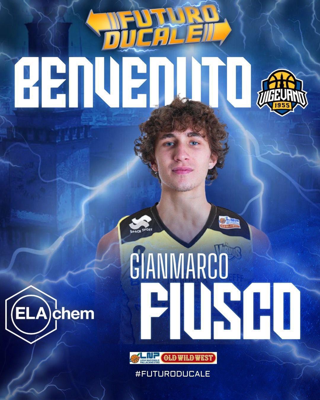 Gianmarco Fiusco in maglia gialloblu nella stagione 2025/26