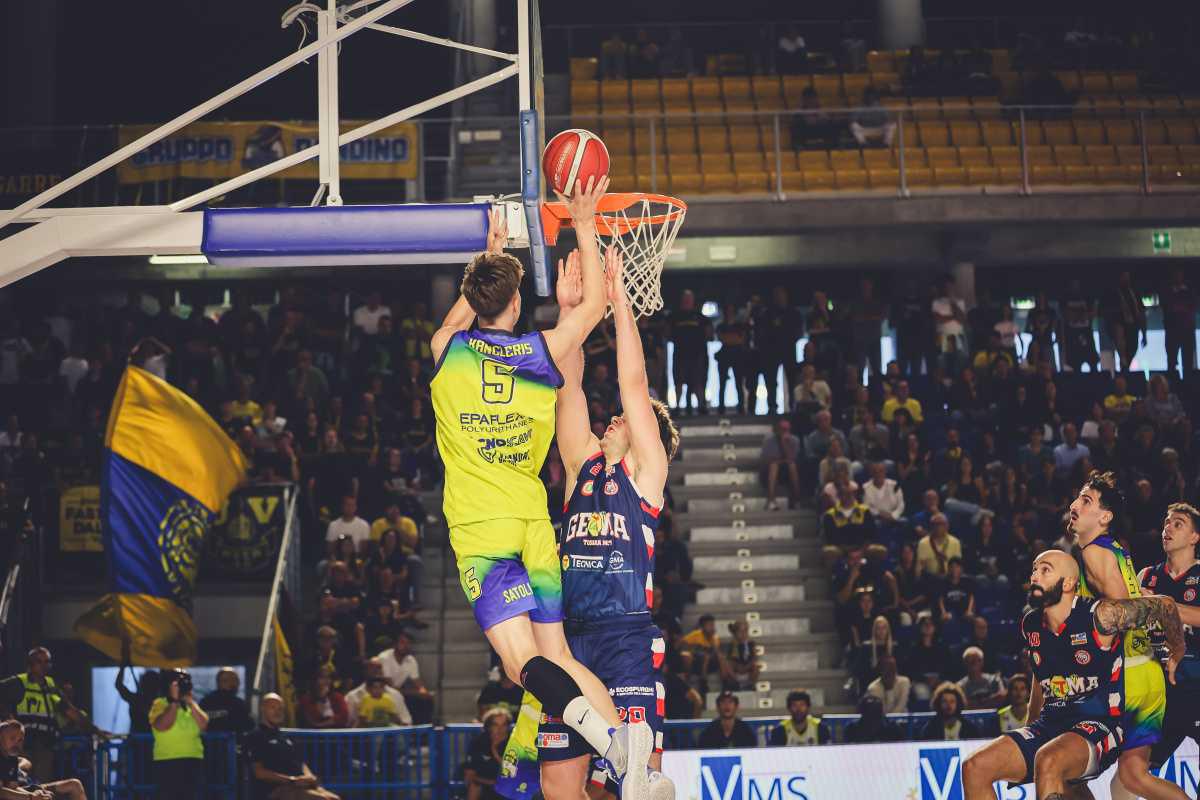 Montecatini passa a Vigevano 73-75, vince la maggiore esperienza degli ospiti Montecatini passa a Vigevano 73-75, vince la maggiore esperienza degli ospiti