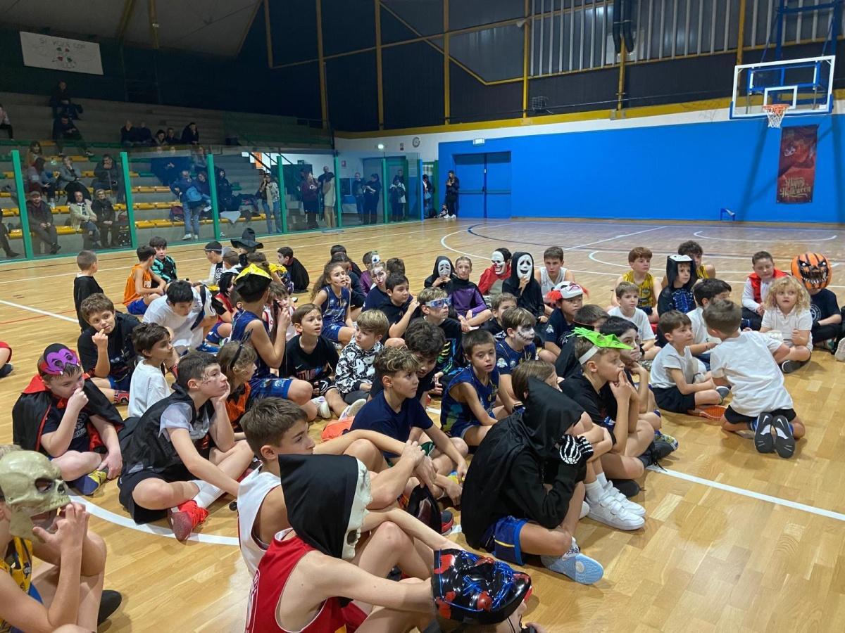 Buon Halloween a tutti da Vigevano 1955 e CAT Vigevano!