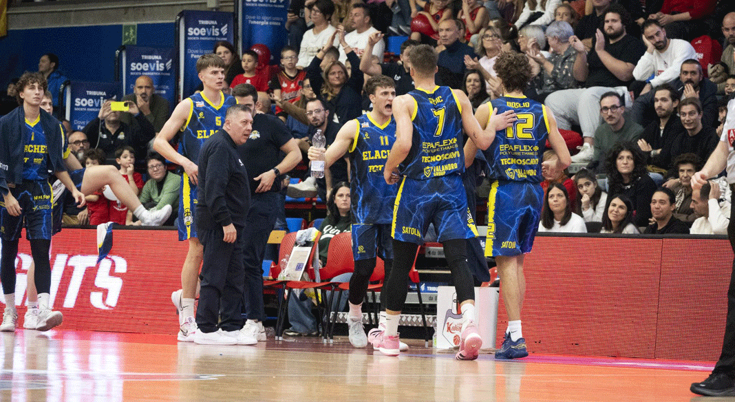 Serve un mercoledì da leoni contro Treviglio, Salieri: "Loro i più forti, sarà bello confrontarci" Serve un mercoledì da leoni contro Treviglio, Salieri: "Loro i più forti, sarà bello confrontarci"